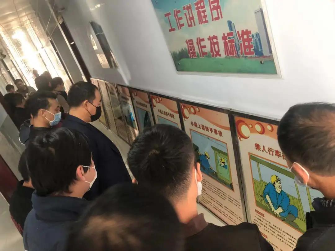 f4679d358edf4ae69aed5c51558a121f.jpg f4679d358edf4ae69aed5c51558a121f.jpg