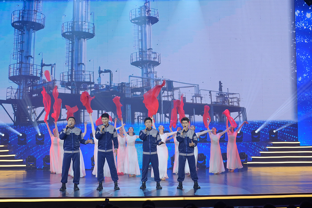 cec485c8a33344f8931d726053cd7b99.jpg cec485c8a33344f8931d726053cd7b99.jpg