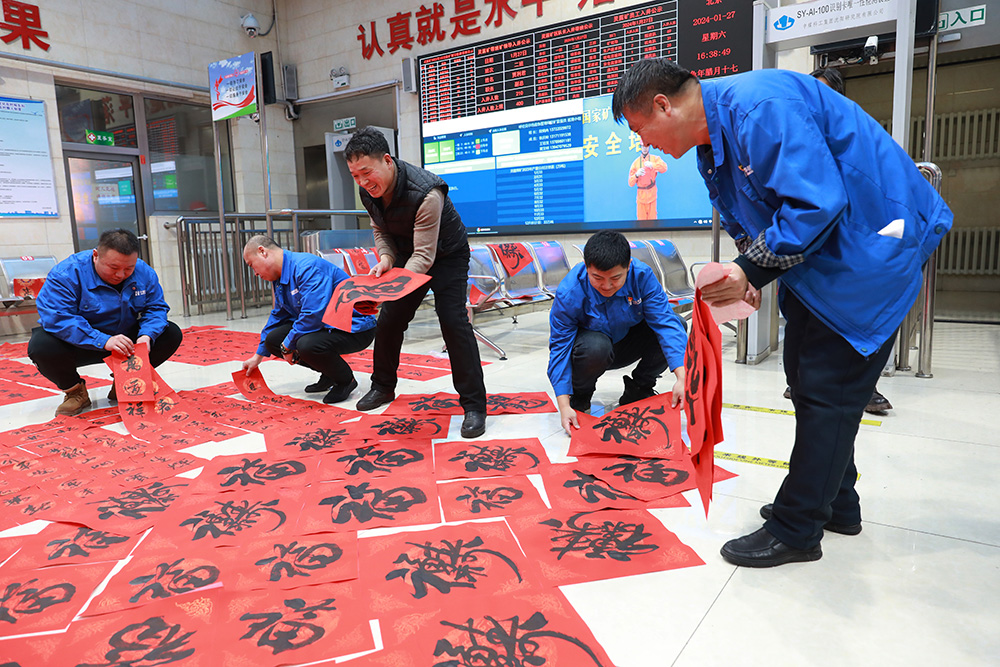 f360ebd3a79d43baa110139b9b38a06a.jpg f360ebd3a79d43baa110139b9b38a06a.jpg