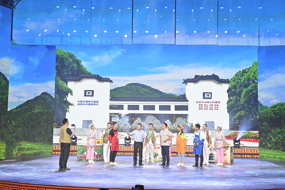 1e54803aba1a4f27bbf99e4186844011.jpg 1e54803aba1a4f27bbf99e4186844011.jpg