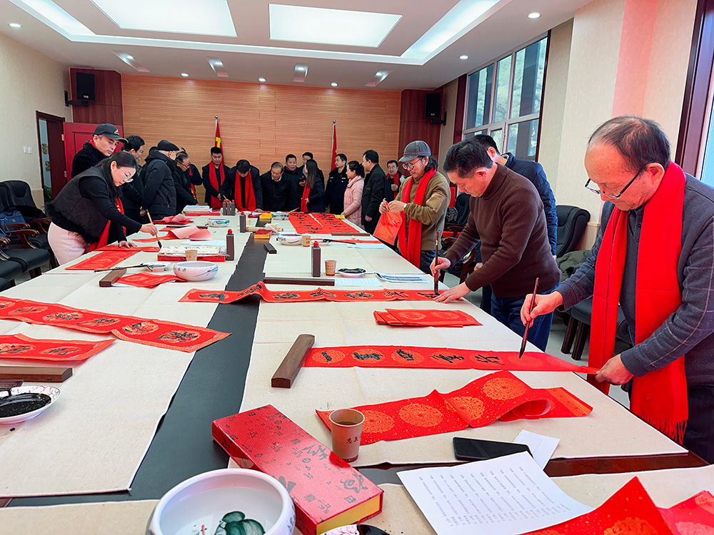 c2950590e19c4553a3c4bffcf4763a72.jpg c2950590e19c4553a3c4bffcf4763a72.jpg